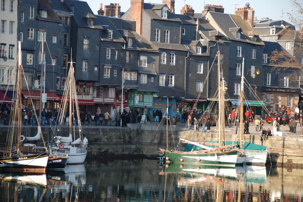 Appartement De Charme Honfleur Habitación foto